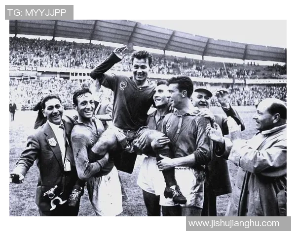 法国足球历史十大巨星盘点他们的辉煌成就与传奇时刻 法国足球历史十大巨星盘点他们的辉煌成就与传奇时刻