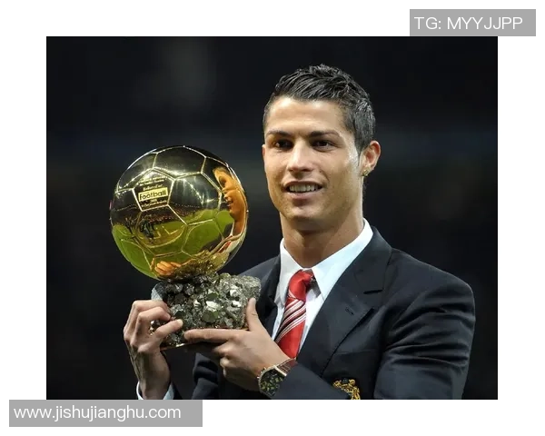 2025年全球最受瞩目足球球星排名榜揭晓谁能登顶成为新一代足坛王者 2025年全球最受瞩目足球球星排名榜揭晓谁能登顶成为新一代足坛王者