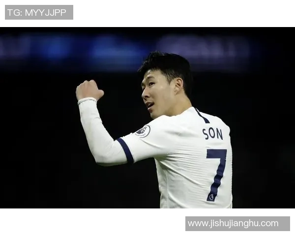 足球球衣号码与经典球星身份之间的传奇故事解析 足球球衣号码与经典球星身份之间的传奇故事解析